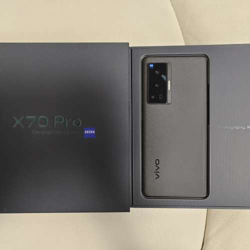 X70 Pro 12GB+256GB 黑色 港行 99%新