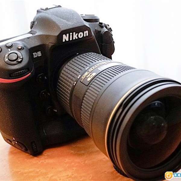 行貨 Nikon D5 XQD 2粒電，XQD