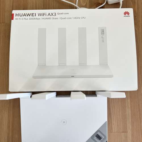 9成新，Huawei Wi-Fi AX 3 router 行貨，$250