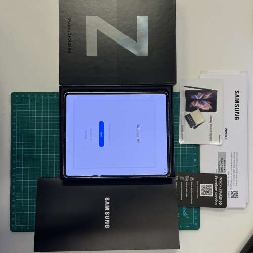 Samsung Z Fold 3 512GB(銀色），請留意內容