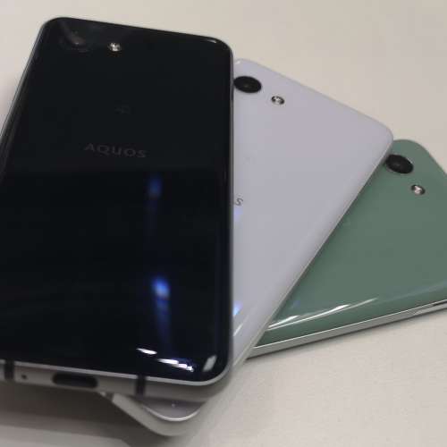 【安心出行機】Sharp Aquos R2 compact 803sh 64GB 繁體中文 香港4G