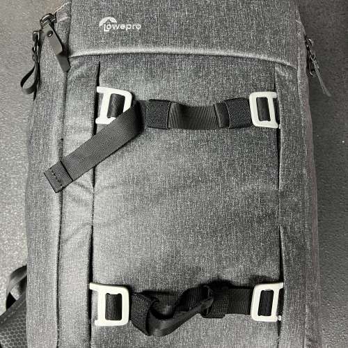 同新冇分別 Lowepro FreeLine BP 350 AW Grey Camera Backpack