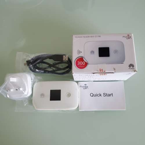 HUAWEI E5786s-32a 4G LTE Cat6 300Mbps Router 華為Wifi Egg (國際版)