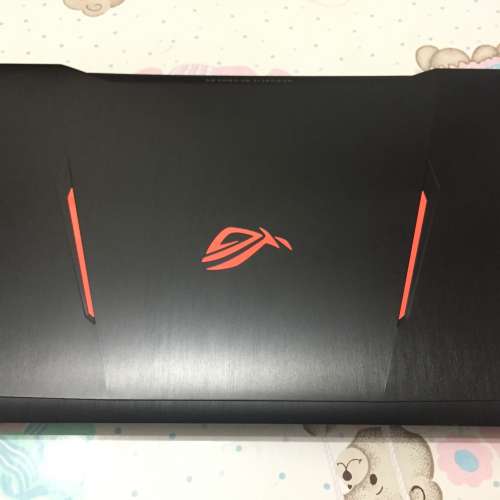 ASUS ROG GL720VM 17.3mon 16g ram 256ssd +1TBHD