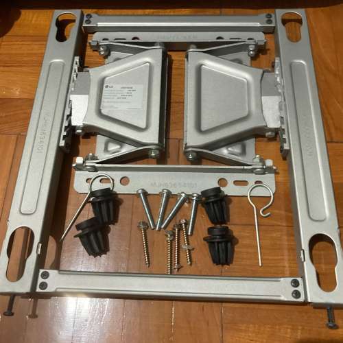 原裝 LG 電視掛牆架 LSW350B Tilting Ez Slim Wall Mount (Bracket) 韓國製造 二手或全新其它