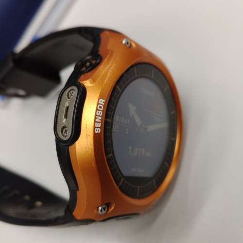 Casio Pro-Trek WSD-F10 (made in Japan)