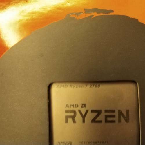 Amd zen+ ryzen7 2700 8核16線 cpu 中央處理器