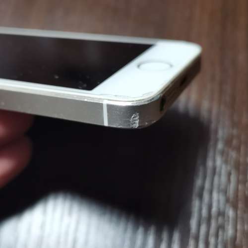 iPhone 5s 16gb 安心出行