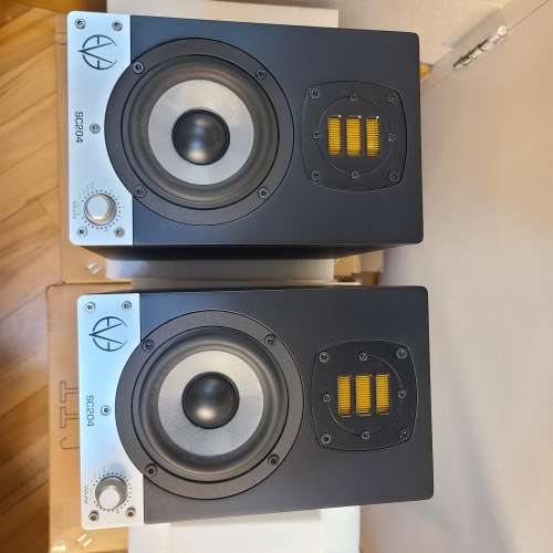 EVE Audio SC204 Studio Monitor 有源喇叭 少用極新