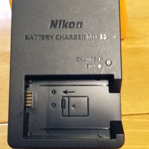 Nikon charger 充電器 MH_32