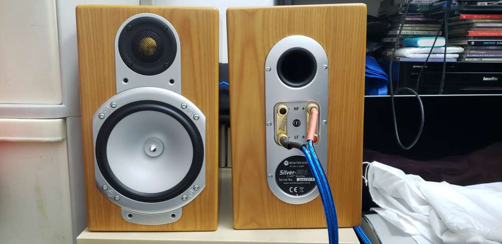 買賣全新及二手揚聲器, 影音產品- 英國猛牌monitor audio silver-RS1
