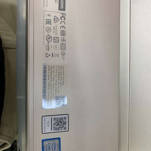 Lenovo MIIX 720-12IKB i5 7200u ,16G ram ,256g NVME ,12.7 inch (2800x1980) Touch