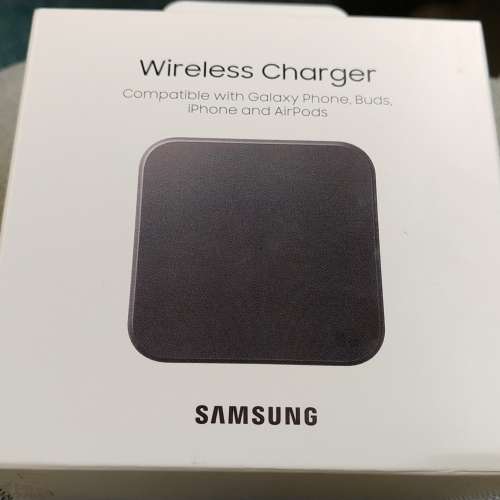Samsung Wireless Pad Charger 無線充電器 EP-P1300TBEGGB 全新品一件