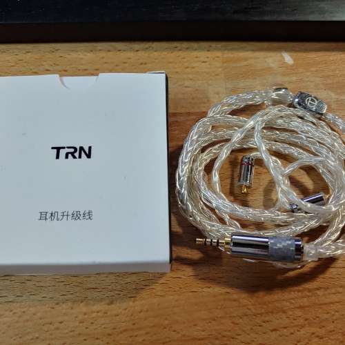 放 99.99% 新 TRN T3 八股 八絞 純銀 耳機 升級線 mmcx 插 2.5mm 平衡頭