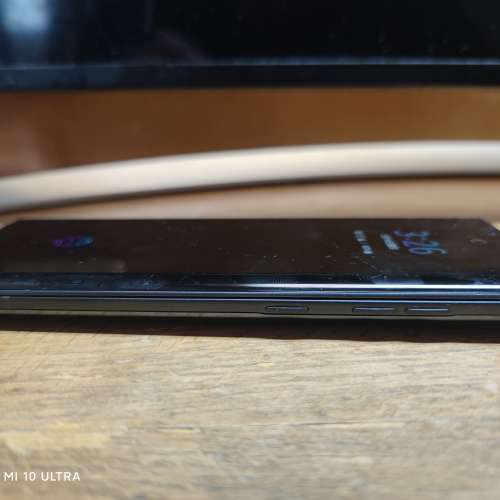 放上个月三禾買既lg wing 台水8+128gb 99.9%new