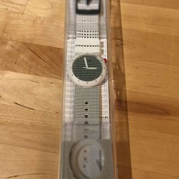 全新白色Swatch手錶