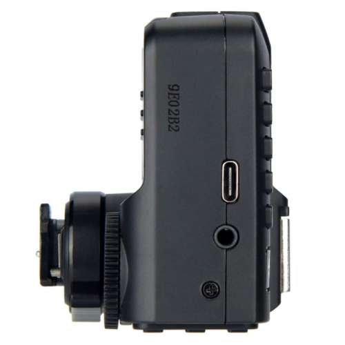 全新 神牛 GODOX X2T 引閃器 備有對應 CANON FUJIFILM 相機型號使用 以供選購