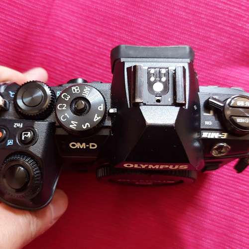 Olympus E-M1 mark ll body