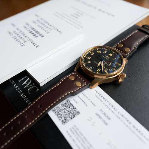 IWC Big Pilot's Watch Heritage in Bronze (IW501005)