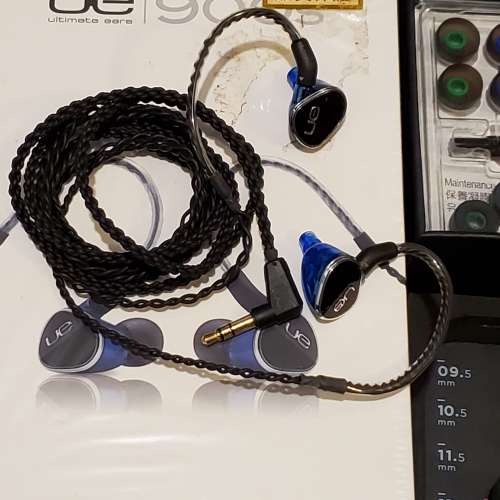 Ultimate Ears UE900s 4動鐵旗艦耳機 行貨有盒 耳膠全齊未用 9成以上新