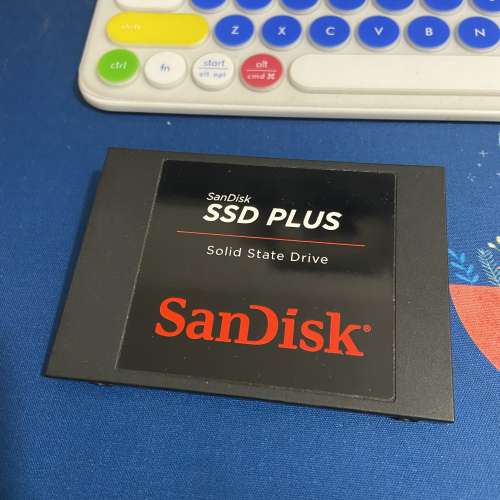 Sandisk SSD Plus 240GB SATA III 2.5''