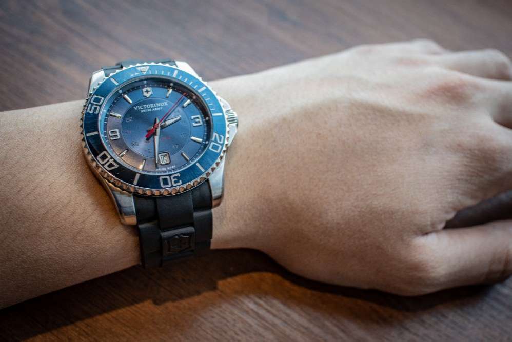 victorinox maverick automatic