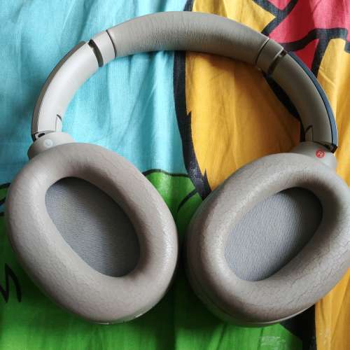 Sony MDR-1000X