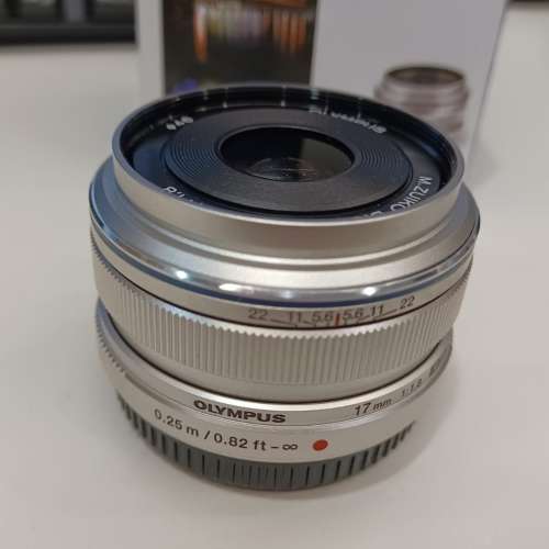 Olympus 17mm F1.8