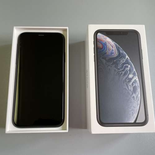 iPhone XR 64GB 黑色 (近乎完美)