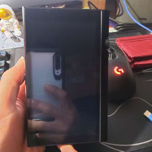 Kontinum k100連4粒電+Vannuys ve230+ve231+vb575 接受交換其他玩具