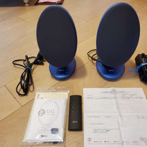 KEF EGG wireless speaker system (blue color)