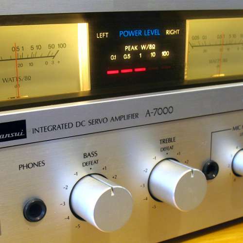 Sansui 合併擴音機 ，新淨，正宗日本山水