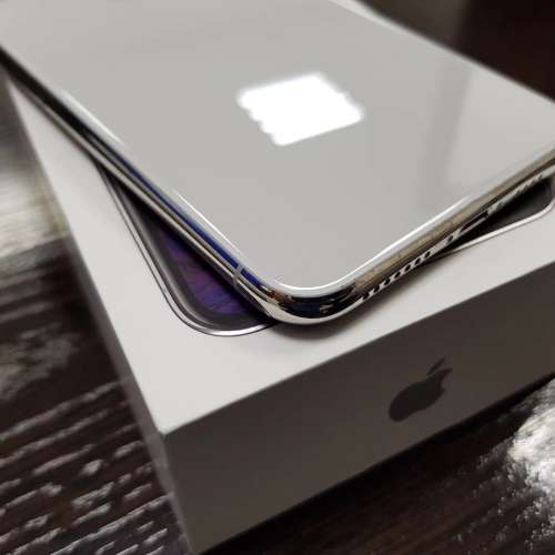 iPhone XS 64G 有齊一套新配件及原裝盒，Fullset !!!