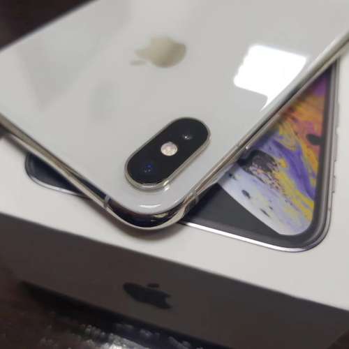 iPhone XS 64G 有齊一套新配件及原裝盒，Fullset !!!