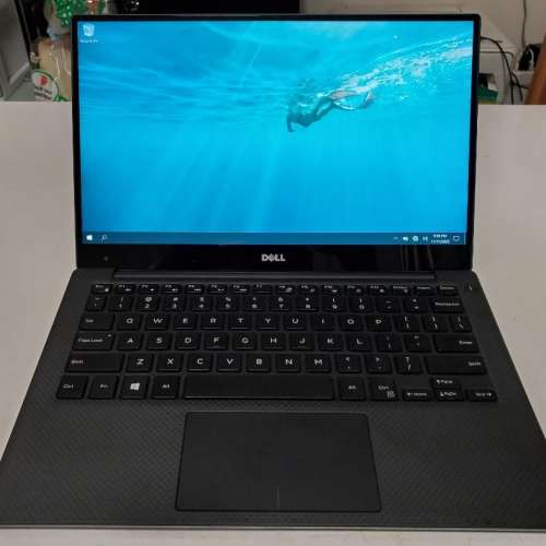 Dell XPS 13 9350 i5 7200u 3K touch screen
