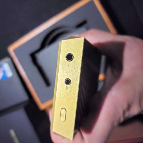 99% 新 AK SP1000M Royal Gold 黃金版