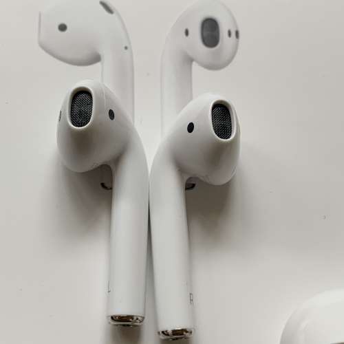 99%New Apple AirPods 2nd Gen Bluetooth Headphones with Charging Case,保到28-1...