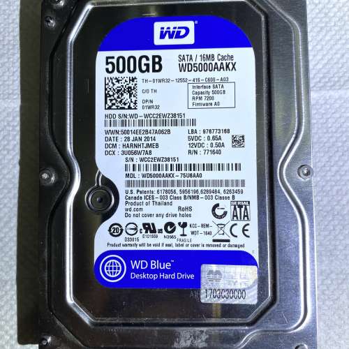 WD Blue 500GB HDD 3.5寸，使用約10000小時