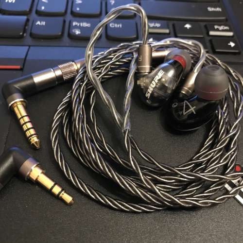 Shure Aonic 4 Sound Isolating™ 雙單元混合耳機