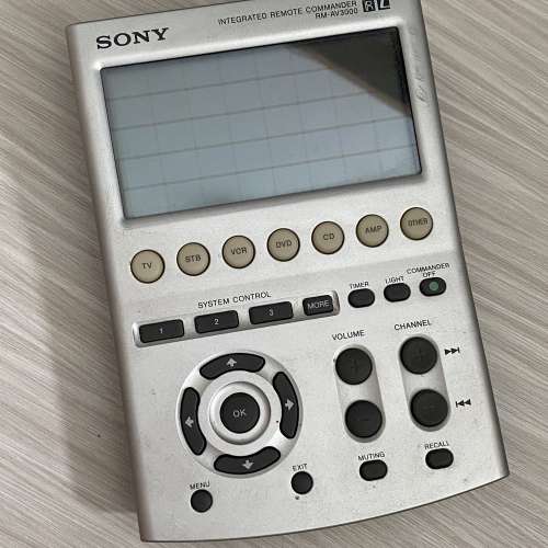 Sony 多年前舊萬用遙控器 remote RM-AV3000