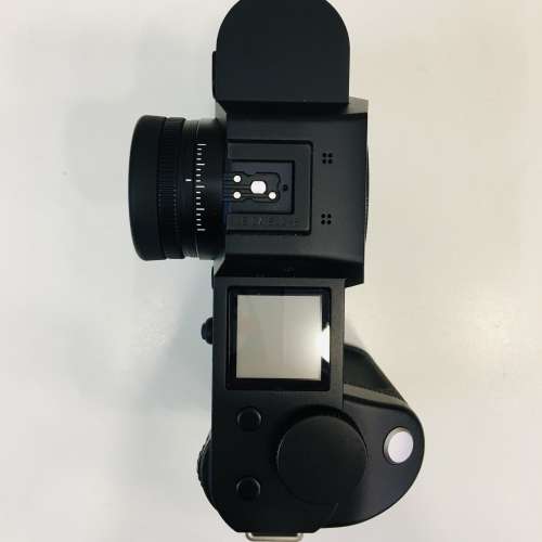 Leica SL2S + LUMIX 20-60