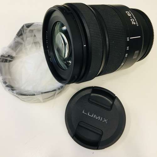 Leica SL2S + LUMIX 20-60