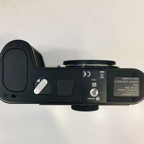 Leica SL2S + LUMIX 20-60