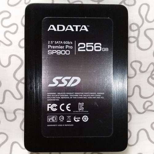 新淨 ADATA 256GB MLC SSD (2.5" SATA3)