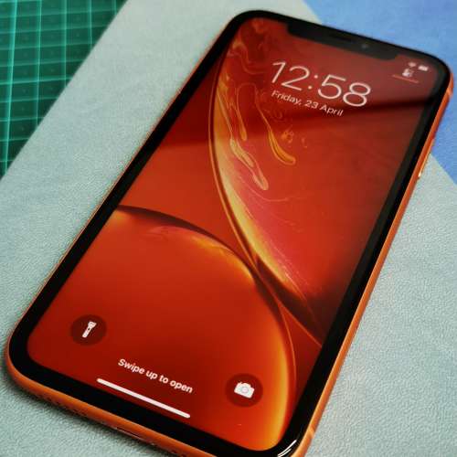 iPhone XR 128GB - Coral Color
