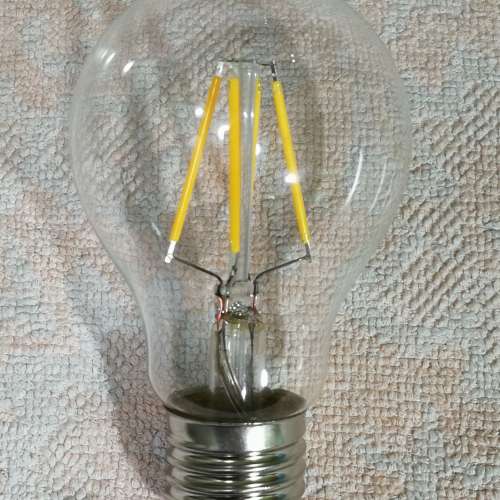 型格. LED燈絲燈泡, 燈膽 x 3 .. LED Filament Bulb. .... !!