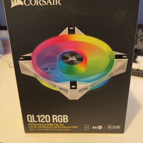 99%新 行貨三把 Corsair QL120 白色 (不連Node Core)120mm機箱RGB風扇