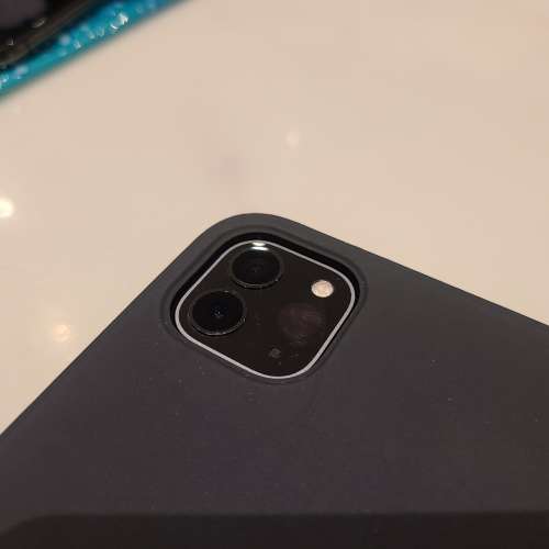 11吋 iPad Pro (2020) 連原裝鍵盤 Wi-Fi 256GB - 太空灰