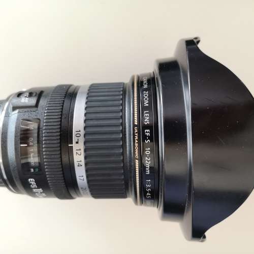 Canon EFS 10-22mm f3.5-4.5