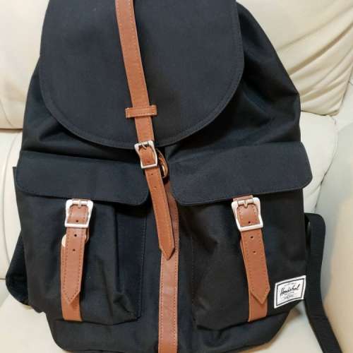 Herschel backpack  95% new